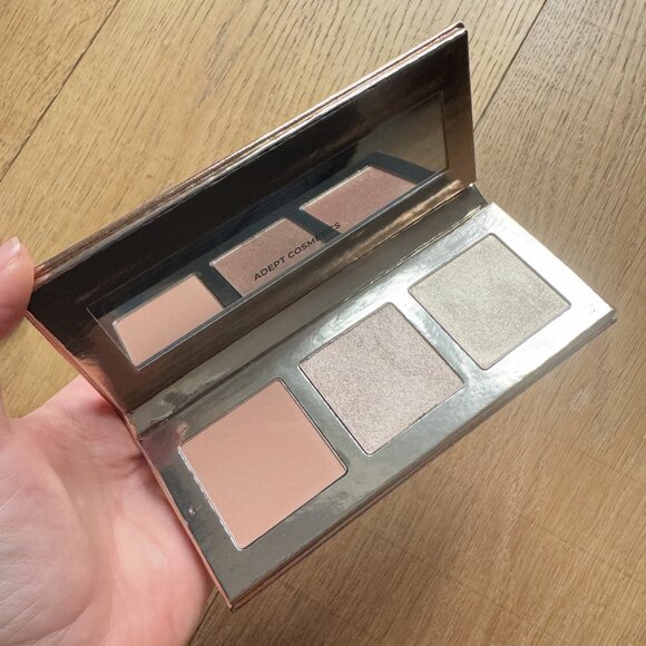 Adept Cosmetics Gianna Face Palette - Picture 2 of 3